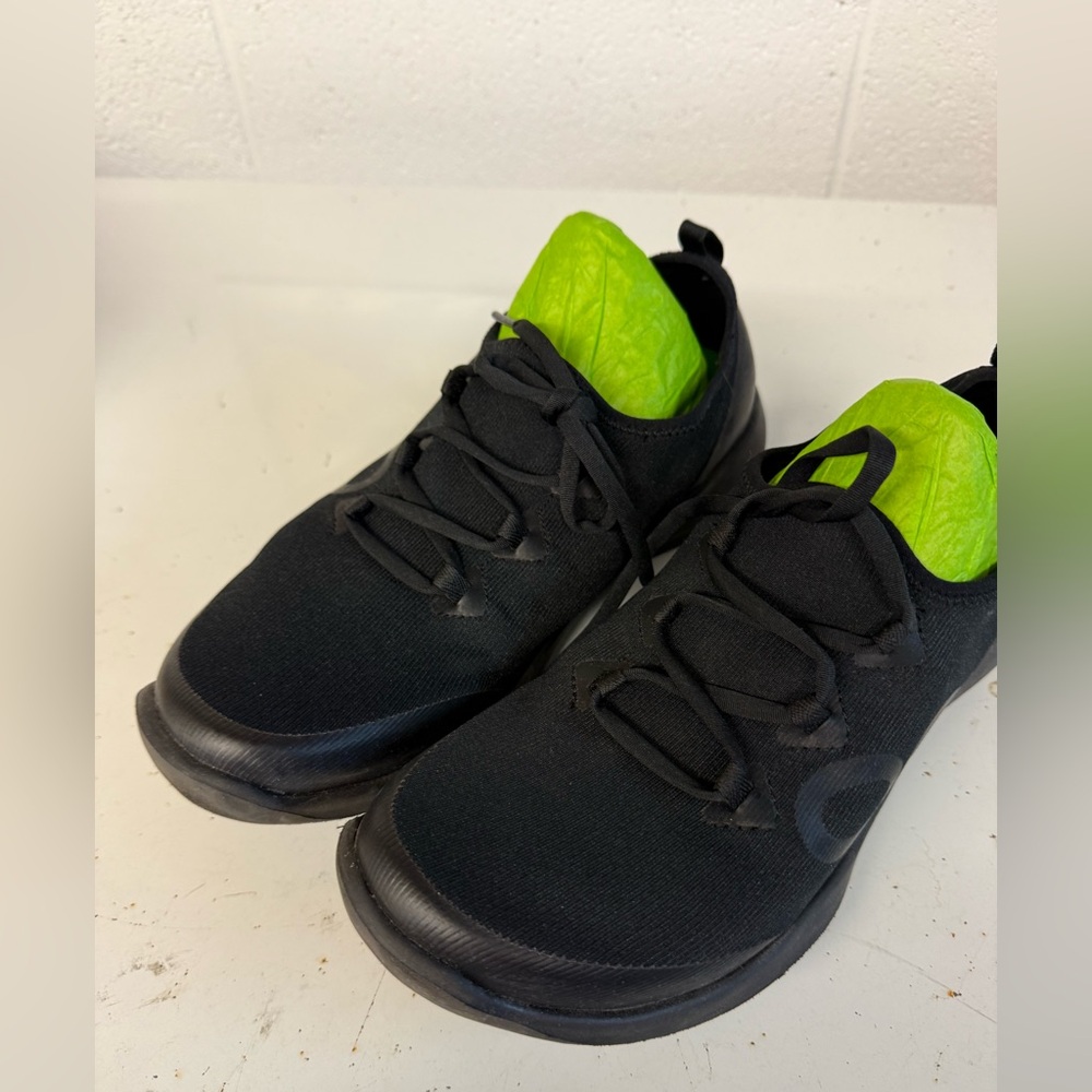 Ladies black Oofos OOMG Sport LS